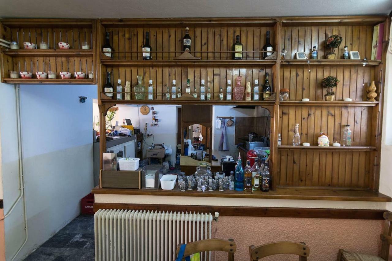 Big Family House In Mesochoria Village エクステリア 写真